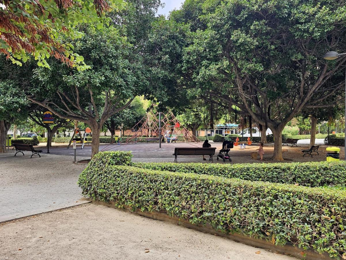 Apartamentos Las Ciencias Studio T Valencia Kültér fotó